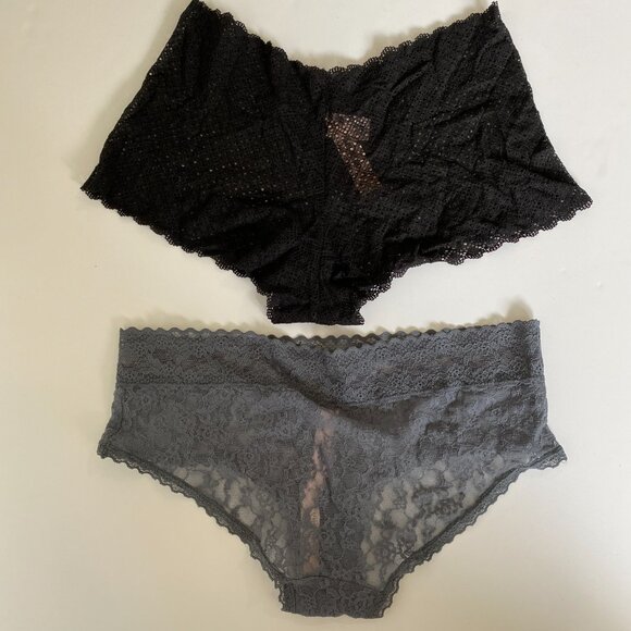 Victorias Secret Panty Underwear Lot of 4 Womens Medium Cheeky Hipster - Picture 2 of 4
